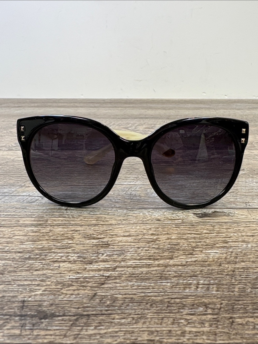 Juicy Couture “All Eyes on Juicy” Oversized Cat Eye Sunglasses Black & Cream